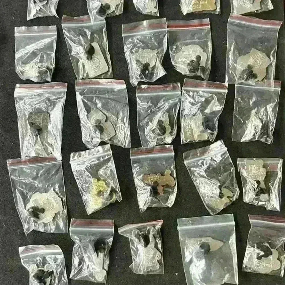 Disney Pins Lot of 50 No Duplicates All with Rubber Mickey Backings Tradeable - Picture 3 of 4